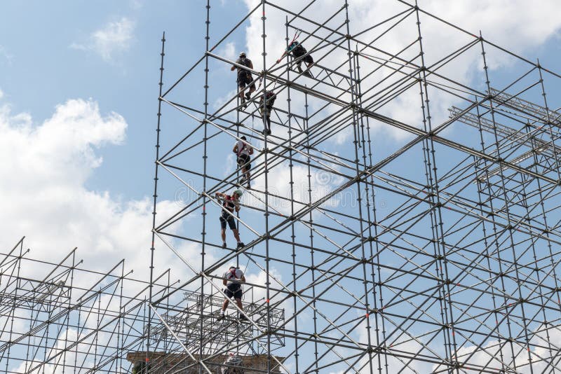 de Depósitos Metálicos en Málaga